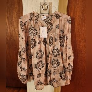 Lularoe Timaree Peasant Top